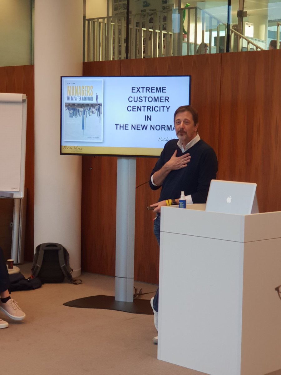 BaBraeck's tweet photo. Getting inspired by @rikvera at @surfstudio @KBC_BE . #innovation https://t.co/JU655Ye9eh