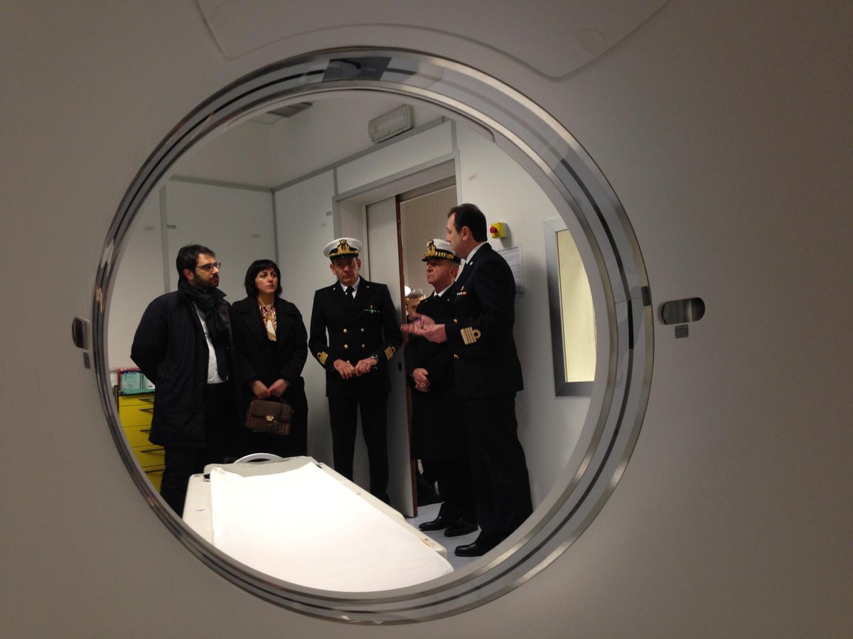 ItalianNavy's tweet photo. Secondo giorno di visita di @AngeloTofalo a #Taranto. Si inizia dall'ospedale militare, eccellenza #dualuse della #MarinaMilitare https://t.co/yzuGo8dMmT