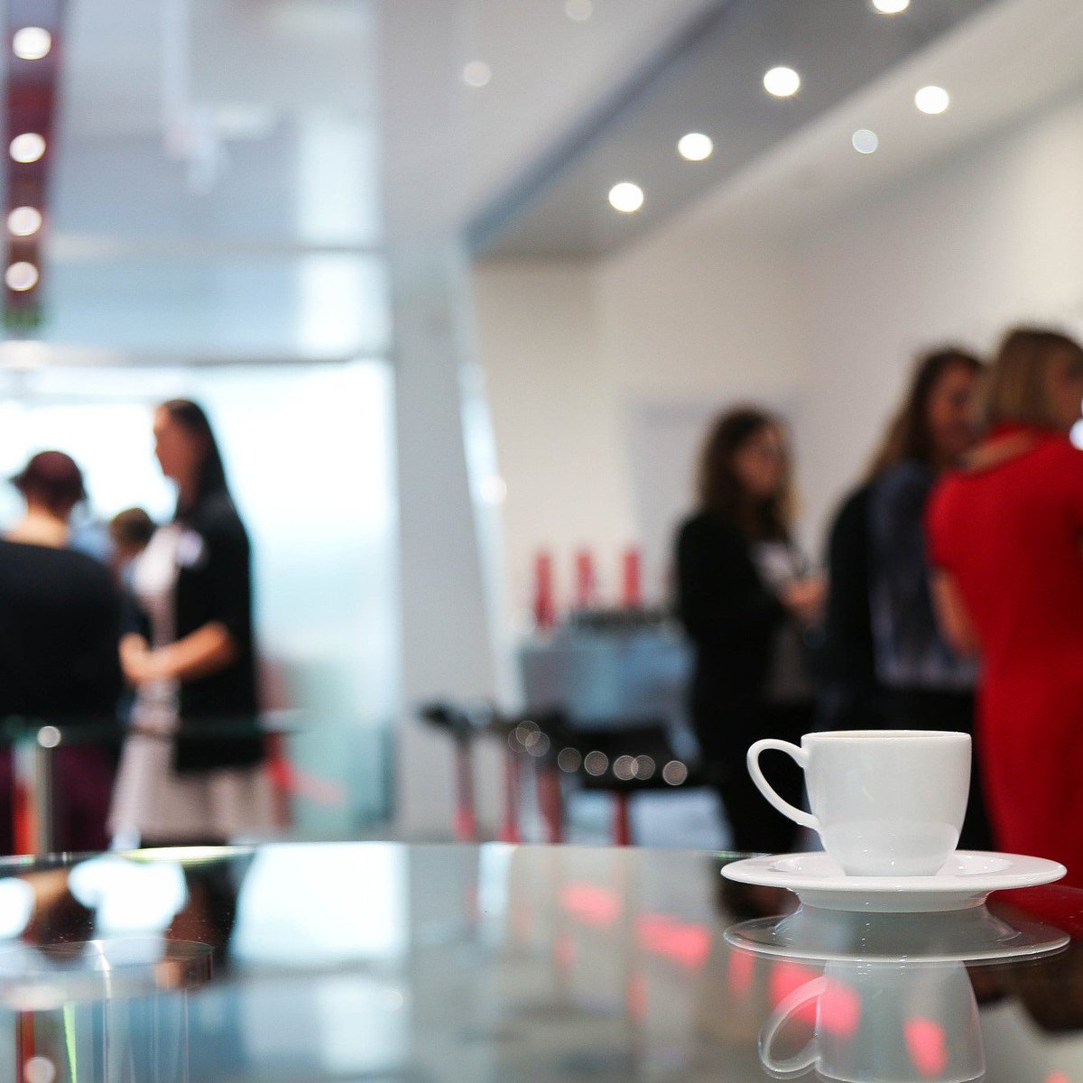 DENORMS_CA15125's tweet image. 👩🏿‍🏫👨🏼‍💻👩🏻‍🔬
Event at @SalfordUni: Symposium on Acoustics of Nanoporous Materials, February 19, 2019
#keynotelectures #invitedtalks #postersession #discussionpanels #networking 
More info: shorturl.at/tMVW3