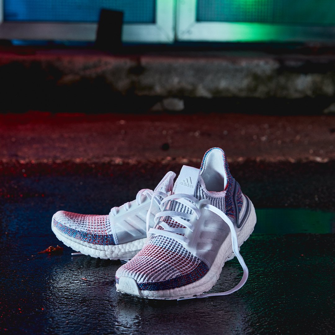 EXKLUSIV nur bei uns im Haus: REFRACT von Ultraboost19 🔥
#Jelmoli #Adidas <a href="/adidasrunning/">adidas Running</a> #Ultraboost