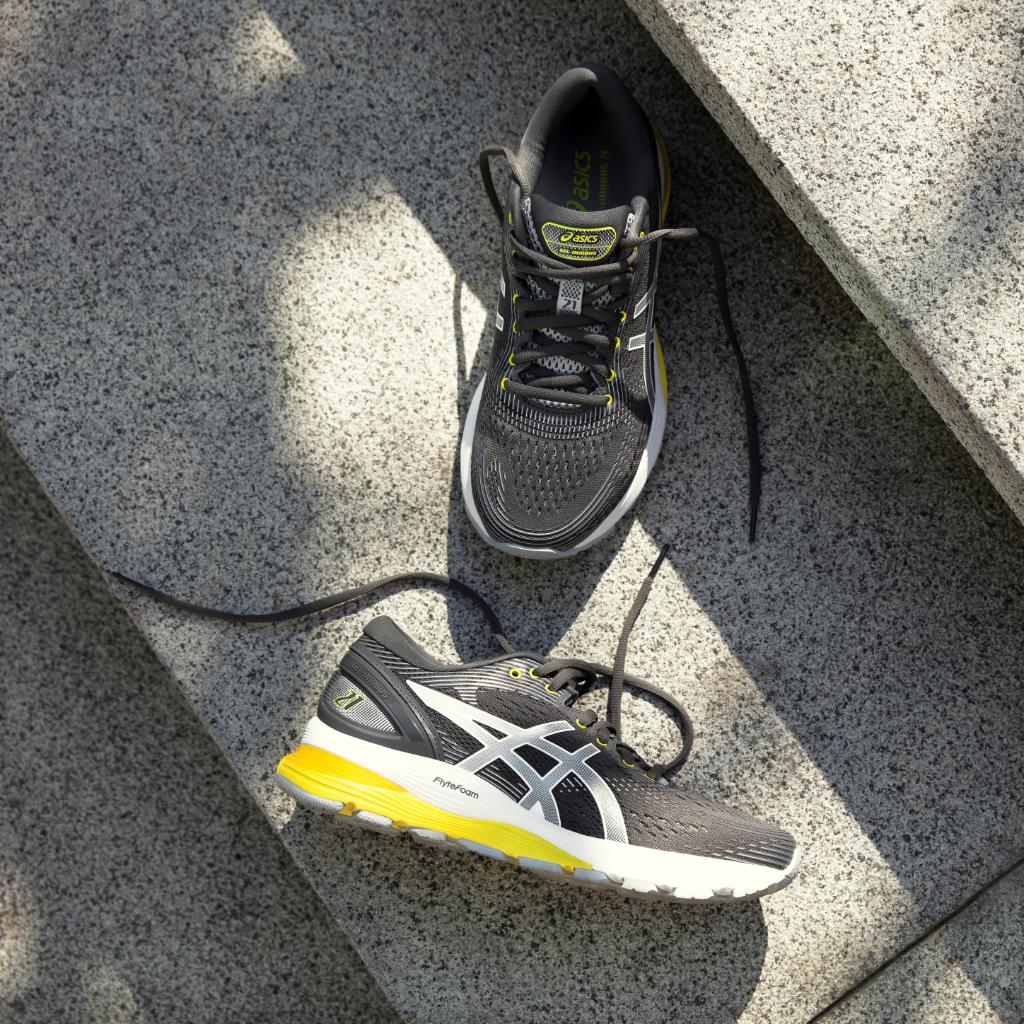 ASICS_ZA's tweet image. 'And thats when I knew, this is not just a shoe' - @kobusuys_za reviews the ASICS #GELNimbus 21: asics.tv/2MaCHBn