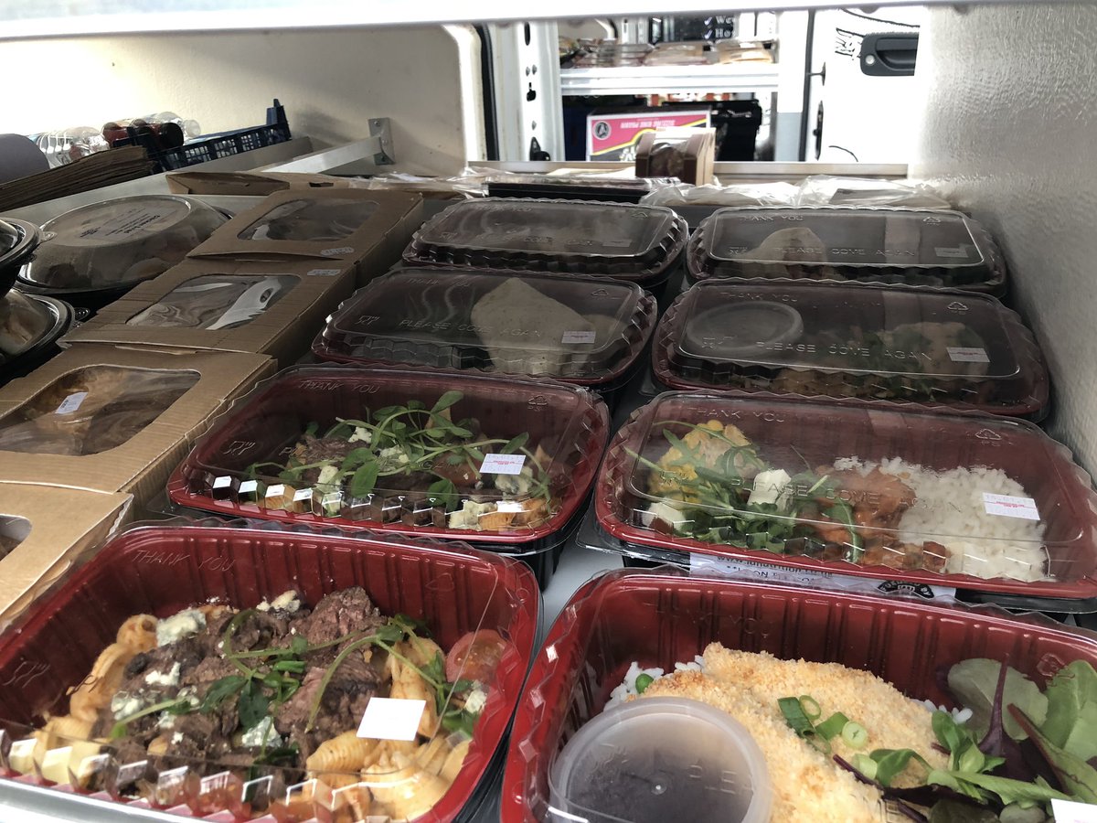 NewYorkshire's tweet photo. The vans are on the way! Happy lunch @LDNutritionltd meals are onboard today again! #workplacelunch #keepitlocal #leeds #wakey https://t.co/GBNpbBYYFL
