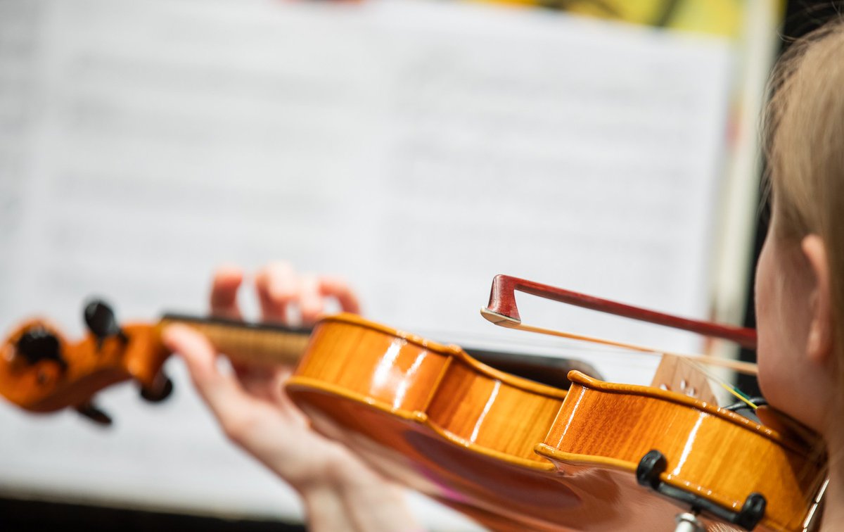 Līdz 15.02. aicinām apbalvojumiem pieteikt audzēkņus, kā arī viņu skolotājus, kuri 2018.gadā guvuši nozīmīgus panākumus starptautiskos konkursos, skatēs un izstādēs. Savukārt līdz 5.03 izcilākos kultūrizglītības skolotājus aicinām pieteikt Cimzes Balvai. bit.ly/2DaE7sJ