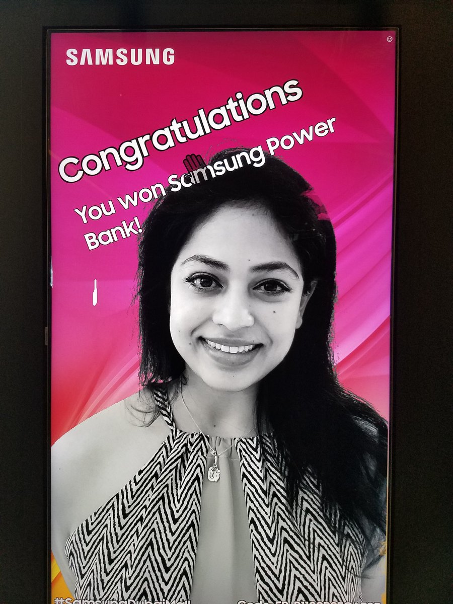 RandomlyRunal's tweet photo. Winning with @Samsung at #SamsungDubaiMall https://t.co/obGqtsU1xO