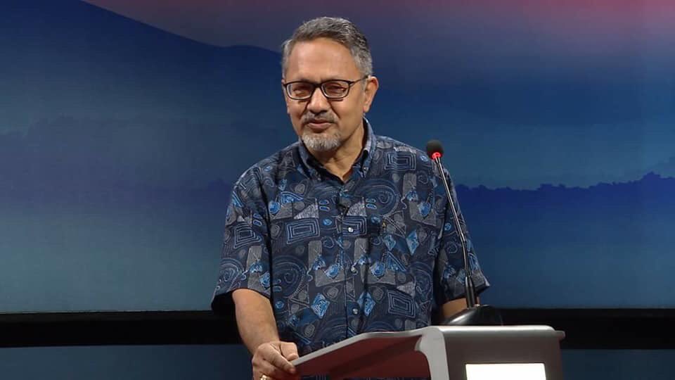 prashantsapkot3's tweet photo. आशा कैले मर्ने छैन जब इ दुई व्यक्ति नेपाली धर्तीमा रहने छन| क्षमता र इमान्दारिता यहाँ छ| proud of you🇳🇵🇳🇵🇳🇵🇳🇵🇳🇵 @RabindraMishra @SuryaRAcharya @SharadRPathak @sargamforchange @mrkhanall @samikchya @dahalkeshab https://t.co/BWa47N2TGS