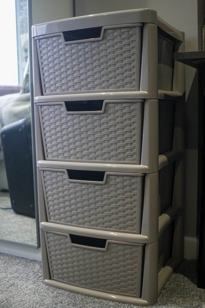 storageboxuk's tweet image. One of our favourites the rattan styled, big tower set of draws! Its uses are endless! With the spacious draws. The design is very elegant so can be used in almost every room in the house! Check out the website for more of these.

plastic-storage-boxes.co.uk

#plasticstorageboxes