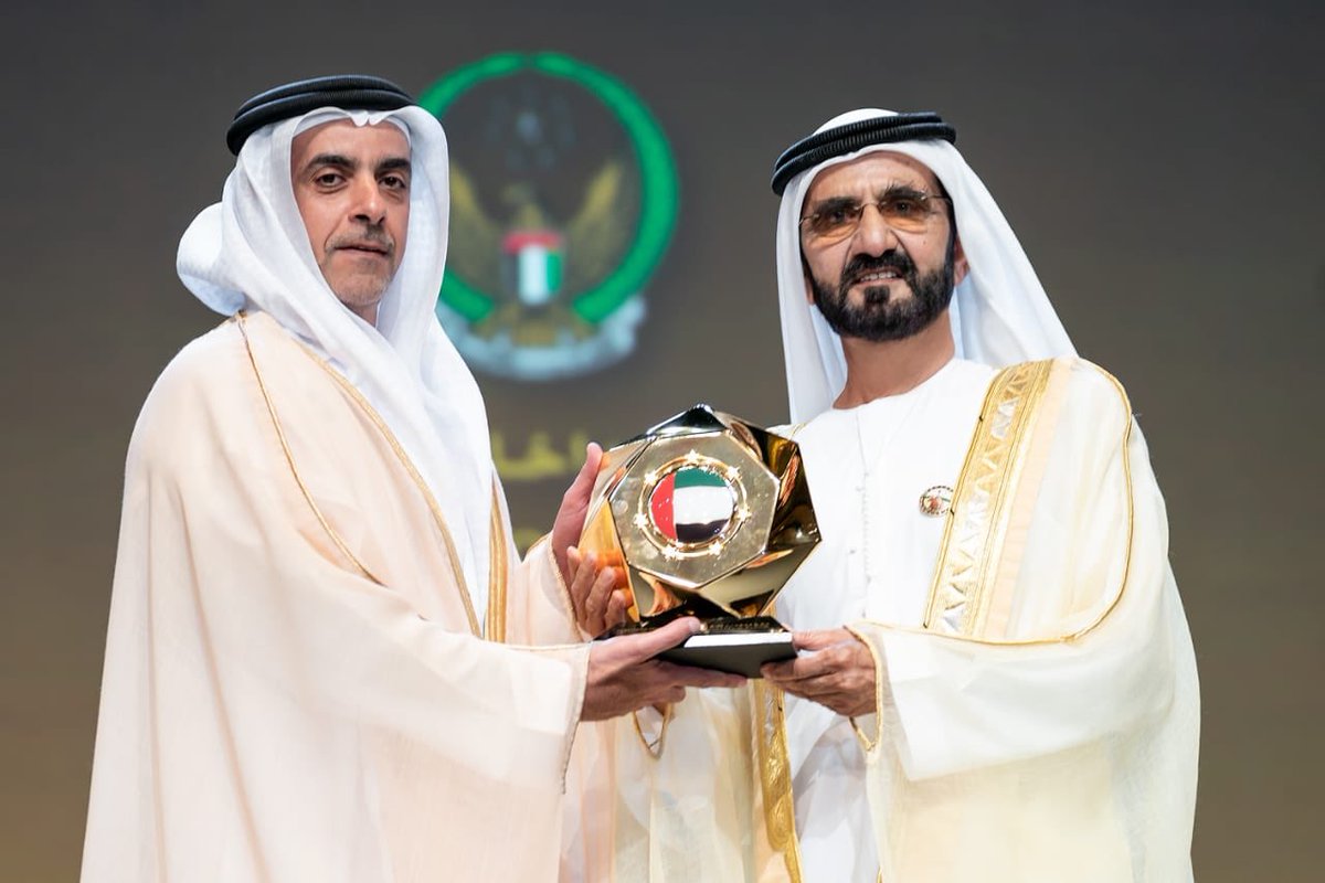 HHShkMohd's tweet photo. كرمنا اليوم الفائزين بجوائز التميز الحكومي.. 10 سنوات من التميز .. وهدفي أن تكون حكومة دولة الإمارات الأفضل في العالم، وأن تحتل كل وزارة وجهة مؤشرات الأداء الأولى في العالم. هذا هو معياري المقبل للتميز، وكل وزير ومسؤول.. مسؤول! https://t.co/wtcRrjAue7