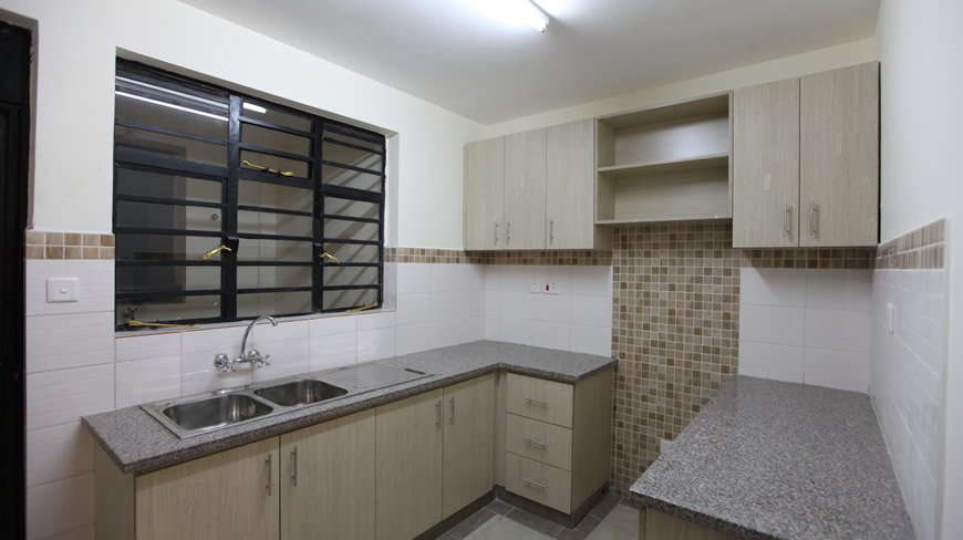 HousesLand's tweet photo. Selling two (97SQM) and three (125SQM) bedrooms Master Ensuite apartments along #KamitiRoad just few minutes drive from #TRM #ThikaRoadMall and near #JacarandaGardens. It has borehole, cabro paved driveways, pantry and kitchen yard. Selling price is 2bedrms- 8M, 3 bedrms - 9M https://t.co/4n3YA6yXIl