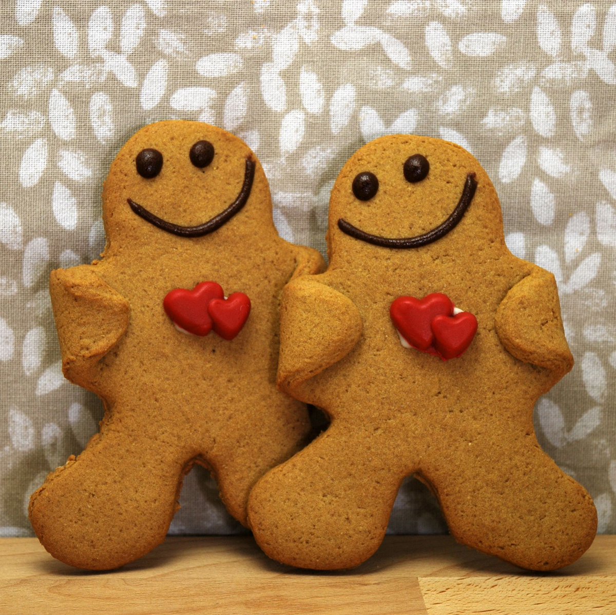 These Gingerbread People are almost too cute to eat! ❤️ Available individually wrapped in boxes of 24 they are just perfect for Valentine's Day. Order them for your business while stock last! #Gingerbread #ValentinesDay #ValentinesDay2019 #Cute #Handmade #Cafes