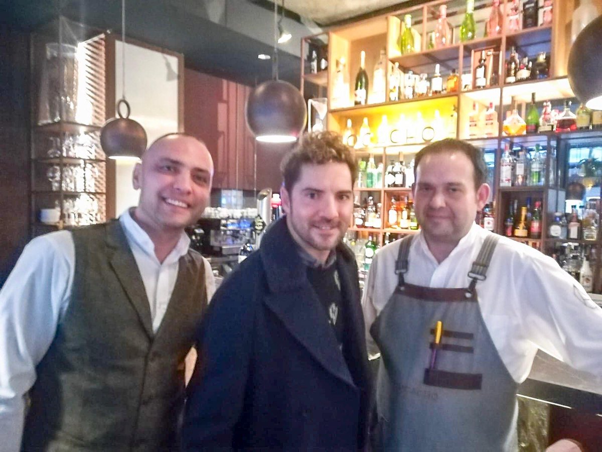 Todo un placer recibir la visita de un gran músico y mejor persona, <a href="/davidbisbal/">davidbisbal</a> 👏