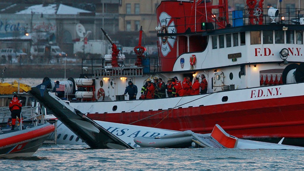 CBSMornings's tweet photo. Today marks one decade since Capt. “Sully” and the crew of US Airways Flight 1549 turned what could have been a fatal tragedy into the “Miracle on the Hudson” where all 155 passengers and crew survived a ditch landing into the Hudson River. https://t.co/jovi8LqSlg https://t.co/ucrUMg9pxP