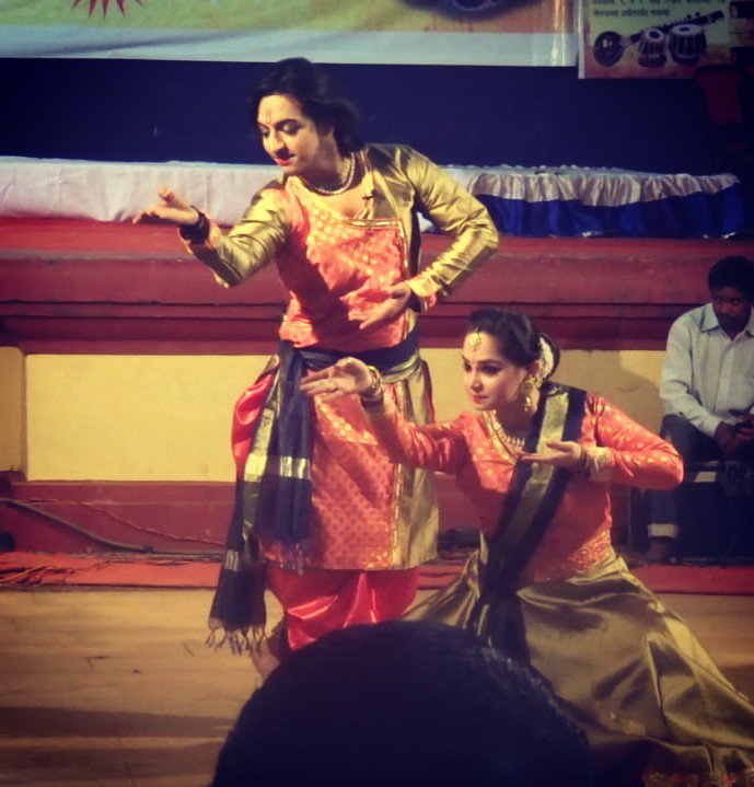 RudraDancer's tweet photo. fantabolous performance of Rudra Shankar Mishra and sneha bajaj 2 youth kathak dancers from benaras gharana tradition at the beautiful #Mallikarjuntemple
#danceandmusicfeatival #duetperformance
#kathak https://t.co/Az0E8siSPJ