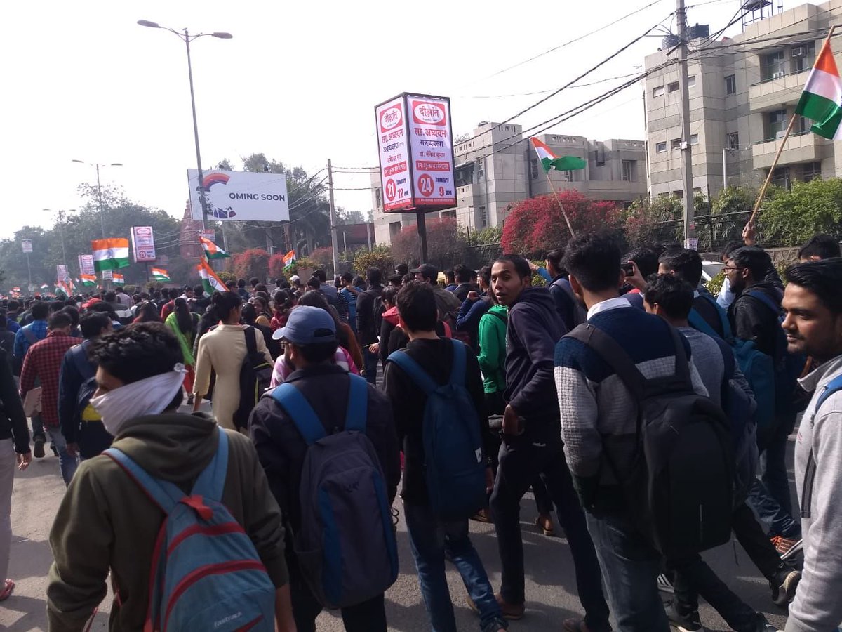 Immorta33296225's tweet photo. @PMOIndia @HMOIndia @narendramodi @AmitShah @ndtvindia @ravishndtv @nitin_gadkari @BJP4India @aajtak @abpnewstv 
Gov has been quick 2 deploy police n CRPF but still it has nt been able 2 send any representative. R #csatvictims law breakers? Has Following Gandhian way bcm Crime? https://t.co/8YwguRsX9g