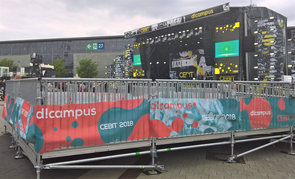 XimajDE's tweet photo. Bereits voller Motivation im neuen Jahr, möchten wir auf ein paar #Highlights aus 2018 zurückblicken. Beginnen wir mit unseren Messebesuchen: die @cebit in Hannover, die #Vision in Stuttgart, die @BrauBeviale sowie die #SPS IPC Drives in Nürnberg.
#Ximaj #Fair #reviews https://t.co/8rFTYJGPSw
