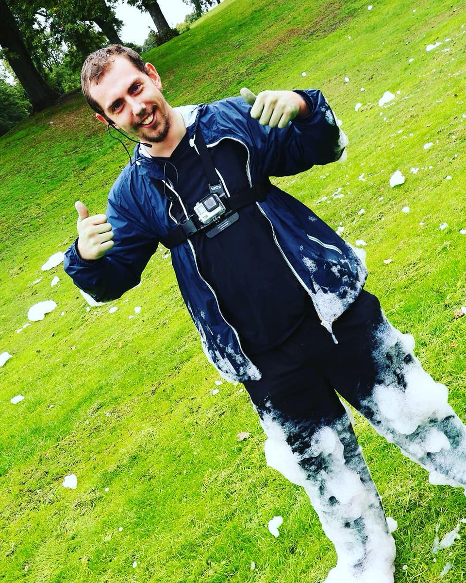 Bellyfloptv's tweet image. We hope you&apos;re all having a great weekend! Here&apos;s @BellyflopDavid when we filmed @bubblerush5k 
#funtimes #filmingfun