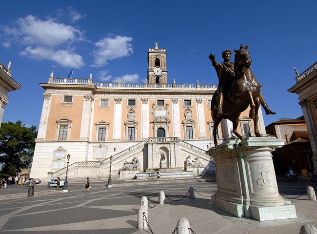 IstrutAmminRoma's tweet photo. Auspichiamo rapida attuazione della Delib.Giunta 252 del 24.12 con integrazione al piano assunzionale 2018. E scorrimento totale della graduatoria di ISTRUTTORE AMMINISTRATIVO che conta circa 900 idonei per 1779 carenze presso tutti gli Uffici, Municipi, Dipartimenti  di @Roma. https://t.co/lYfcKIR1nj