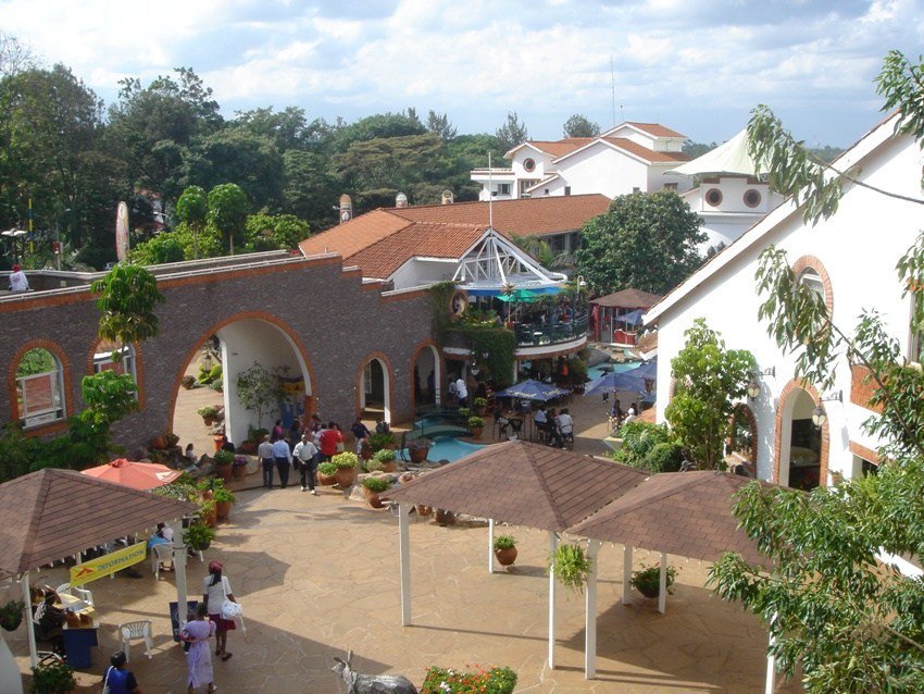 RobertAlai's tweet photo. Village Market Closed Temporarily After Dusit D2 Attack https://t.co/iPkP54u6ew https://t.co/6bttMDG2o6