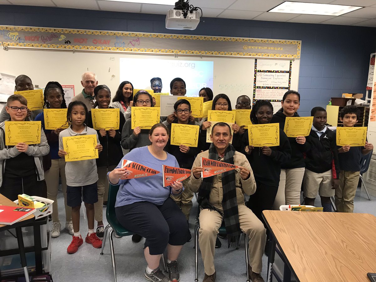 ROARMMS's tweet photo. Celebrating our kids and teachers again today. Look at all these students that exceeded the district average in Ms. Berning’s 6th grade Math class. Roar all day and everyday!! @ROARMMS https://t.co/hxewy4T4BU