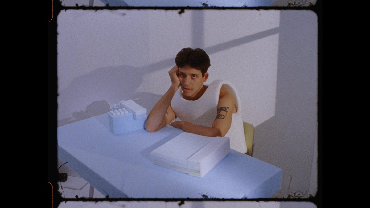 For the visuals for new track, The Morning, Liam Benzvi explores that early morning moment of tranquility between dream state and reality. ow.ly/pHin30njXht