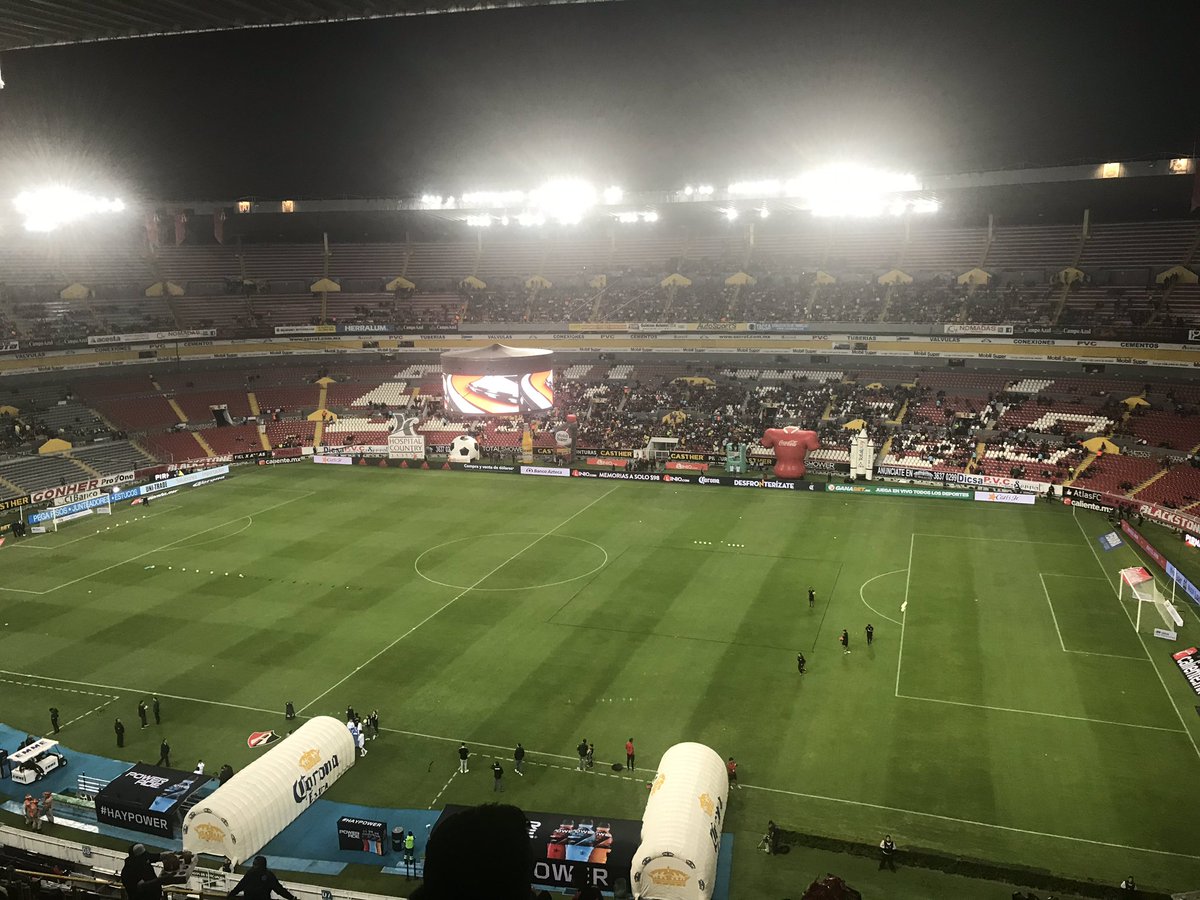 alyssabrand18's tweet photo. Atlas vs América 
#DUSoccerinMexico https://t.co/2jUia9hGu8