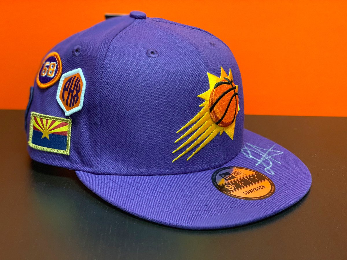 It's #NationalHatDay!
RT for your chance to win an autographed @DeandreAyton draft cap!