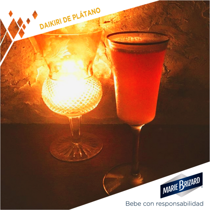 Nunca te equivocarás si tu elección es un Daikiri de plátano de Marie Brizard

mariebrizard.com/es/producto/ba…

#MarieBrizard #Daikiri #Platano #cóctel #CocktailLovers #SeLicurioso #winter #LIQUEURIOUS #DareToPair