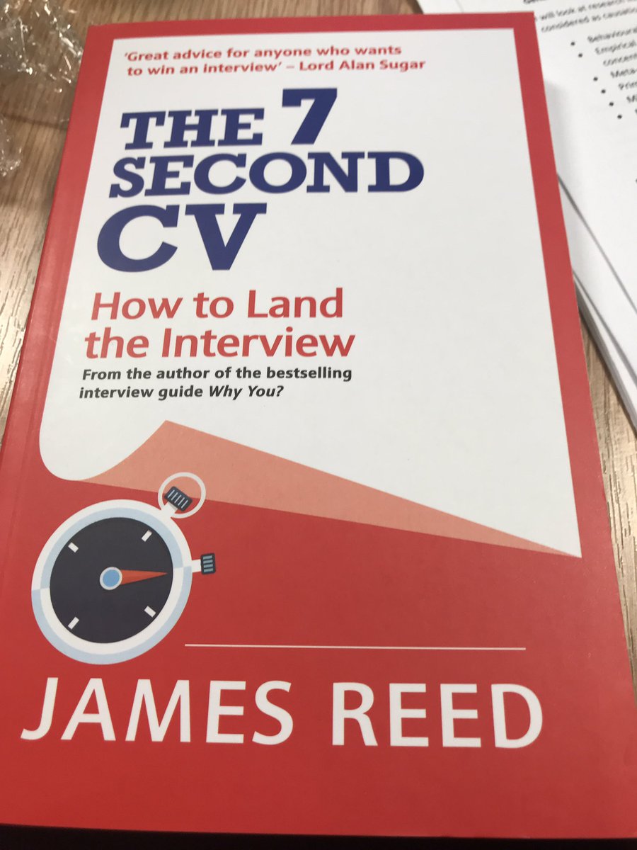 joingold's tweet photo. After @ReedPartnership #oneyearbirthday I was inspired to pick up @James_A_Reed #7secondCV from @WstonesLeeds on my back to @LeedsUniBSchool https://t.co/X325sKzQW1
