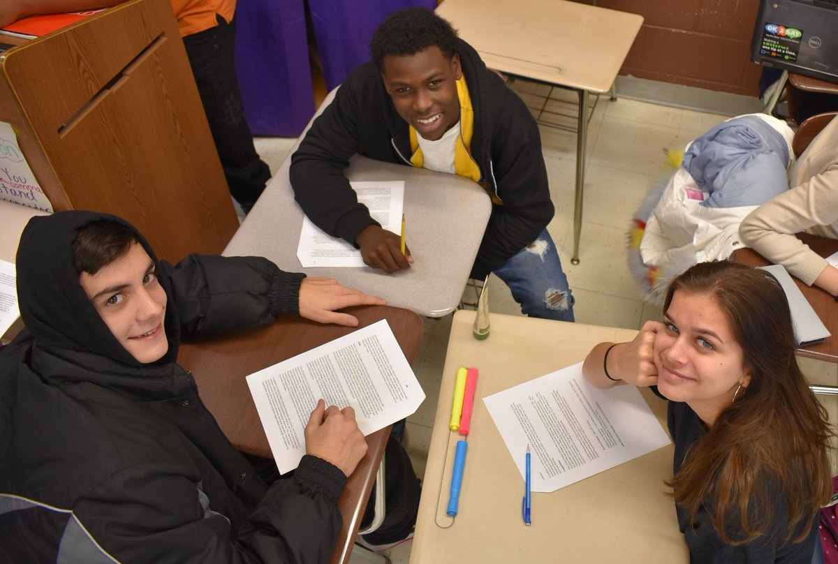 LSHSShorian's tweet photo. Joy is the most magnetic force in the universe.  It does not simply happen to us. We have to choose joy and keep choosing it every day.  Regardless of grade level, these @LSHSShorian students have discovered what makes them smile. #ShorianPride https://t.co/zJJx54xSR9