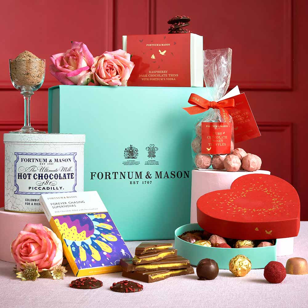 Fortnum & Mason tweet media