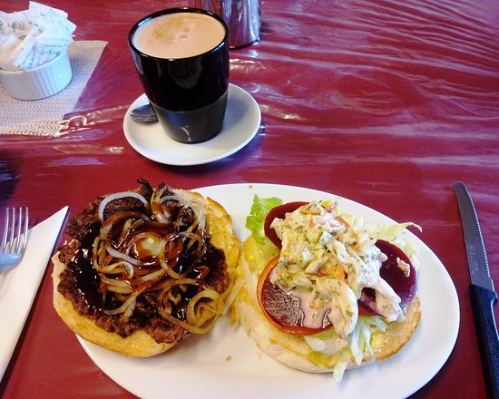 Great start to the day. A hamberder and covfefe.