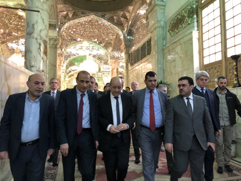 HenridAragon's tweet photo. Minister Jean-Yves Le Drian visiting Imam Ali’s Sanctuary. First visit of a French Foreign Minister in #Najaf. https://t.co/LnraH7762Q