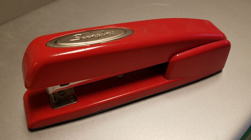 jlivingjr's tweet image. I&apos;ll burn this radio show down... lol @BudMonster640 @Am640Wxsm #mystapler #cordless #variablespeed #nonGMO #killsbugsoncontact #milton #officespace