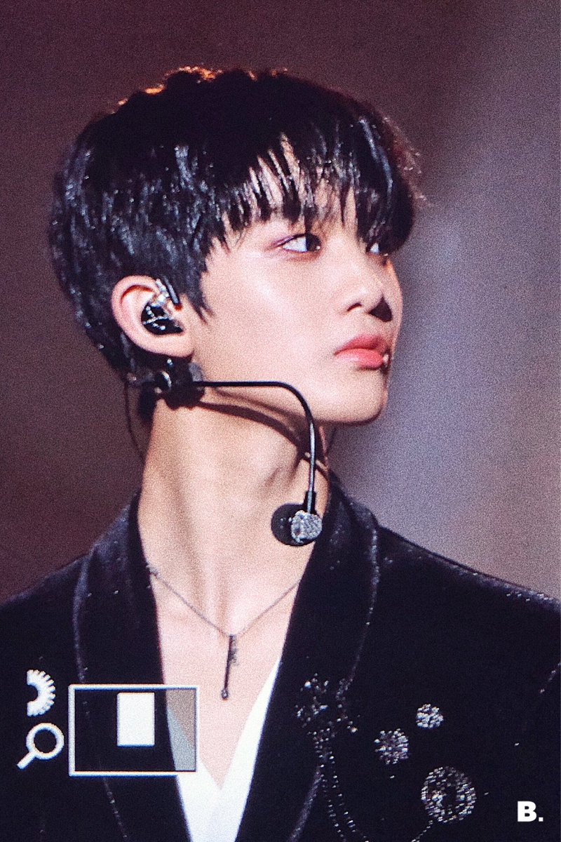 bbb_0510's tweet photo. 190115 서울가요대상 #배진영 지녕얼굴대상 https://t.co/EXrWSAHfez