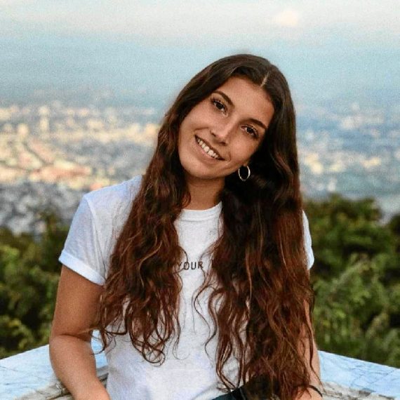 somosMeli's tweet image. La ingeniera María Sacristán desarrolla un robot para ejercitar los músculos de niños con problemas de movilidad mientras juegan 😊 #ingenieras #mujeresenciencias
huelvabuenasnoticias.com/2019/01/11/la-…