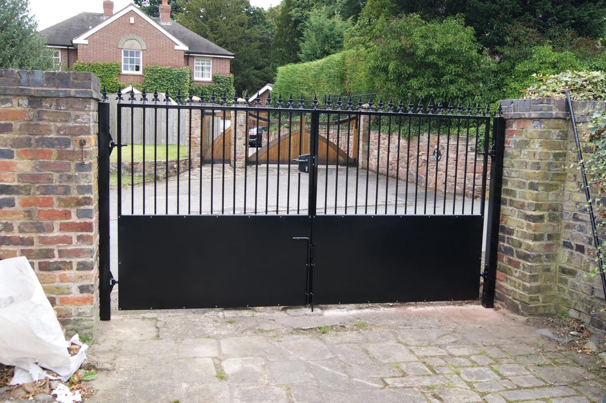 We provide a range of gates and railings, designed specifically to your requirements; electric gates are also available. #EngineeringUK #mfguk #engineering #GBmfg #UKmfg #UKmanufacturing