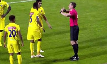 شاهد.. حالات تحكيمية مثيرة للجدل في الدوري السعودي هذا الموسم bit.ly/2SWwo78