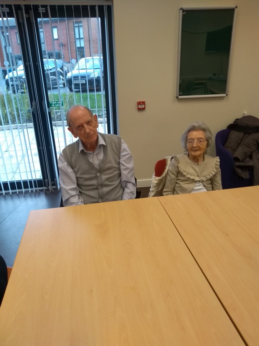 froggatt_debbie's tweet photo. Tenants from Eccles home enjoying lunch and reminiscing session at Barton hub @city_west @forviva_group https://t.co/ZMfraMAGgl