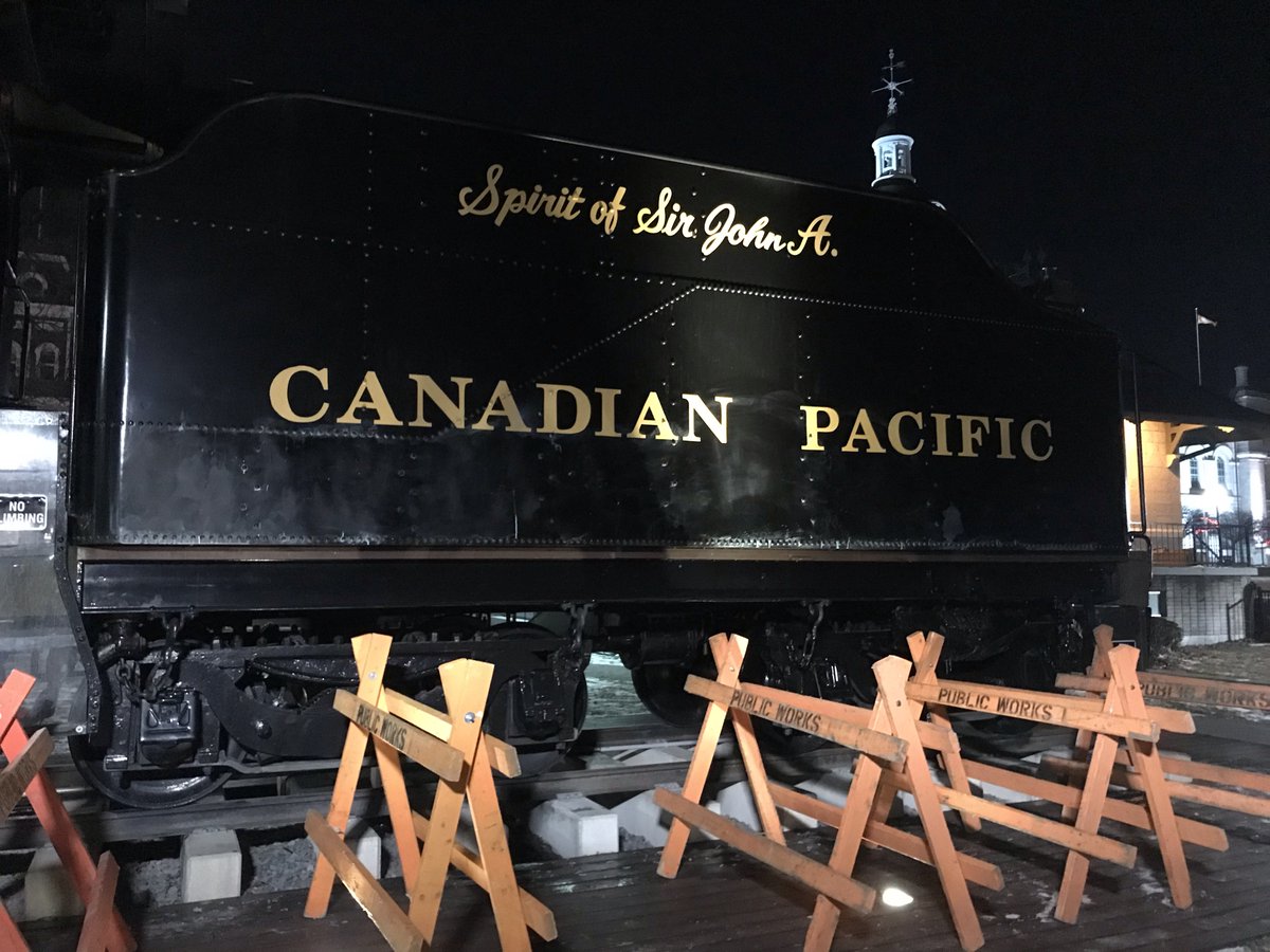 ID__Canada's tweet photo. A few days ago, Engine 1095 (AKA Spirit of John A.) was vandalized by anti-colonial protestors. 

 ID Canada Kingston members first noticed the vandalism last night and immediately rallied together to clean the train car. 

#DefendCanada
#IDCanada https://t.co/GvDXtjNmrK