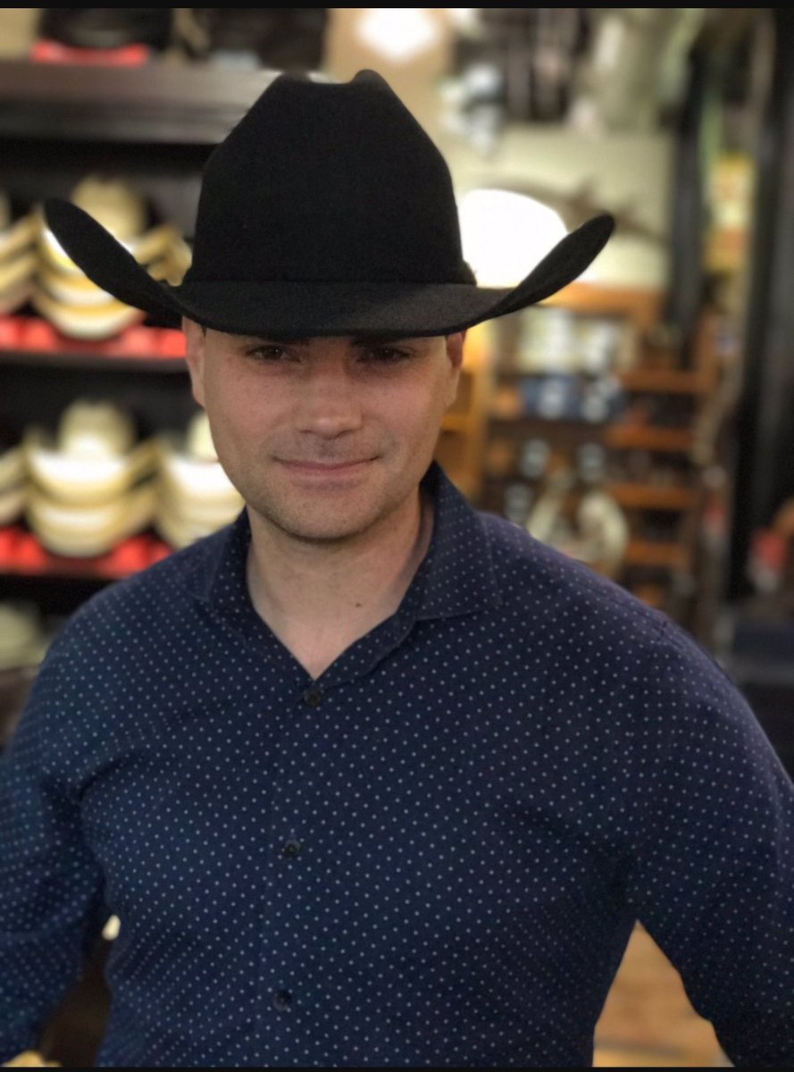 Brandon_Bednarz's tweet photo. Happy Birthday @benshapiro https://t.co/oaWeJkQXQt