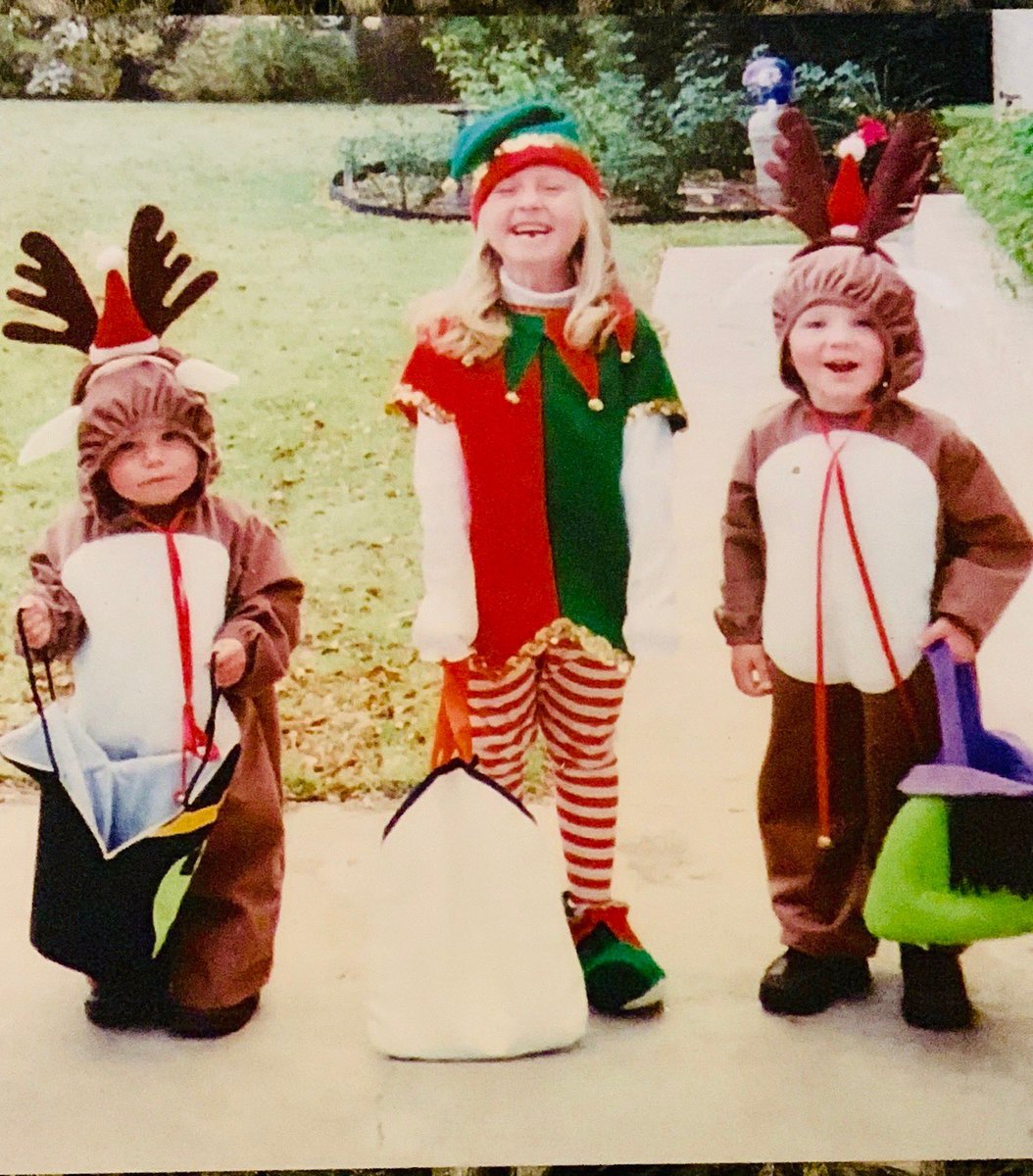 ShellHaynes4's tweet photo. Happy birthday to the little reindeer! What a blessing you are Hunter Ryan. I love you to the moon and back. https://t.co/tCcR6P6Xzb