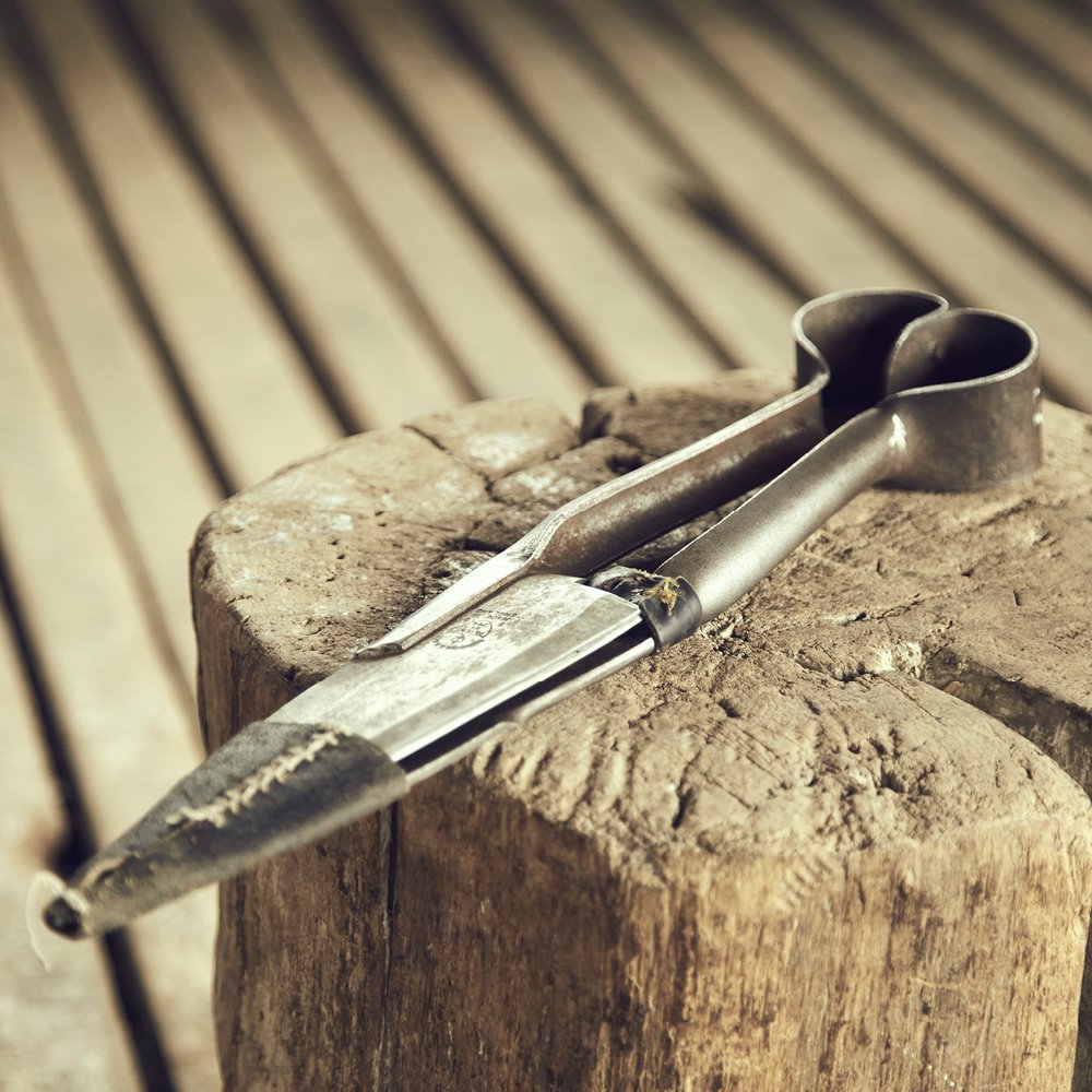 « Traditionnal farming and production methods are imbued with the nobility of human activities with an unbroken history going back thousand years. » D. Dormeuil
#tradition #respect #comingsoon #tonikwool