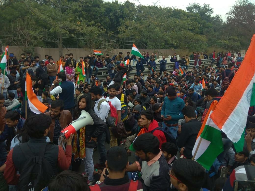 atul_xingh's tweet image. हुज़ूर आप कोई फैसला करें तो सही ..
हैं सभी मौजूद, दरबार भी सजा है ।

#compensatoryAttempts हमारा हक़ है सर 🙏
न्याय कीजिए सर 🙏
@narendramodi @PMOIndia @DrJitendraSingh @AmitShah @DoPTGoI @rajnathsingh @PiyushGoyal 

#csatvictims 
#hungerStrikeUPSC