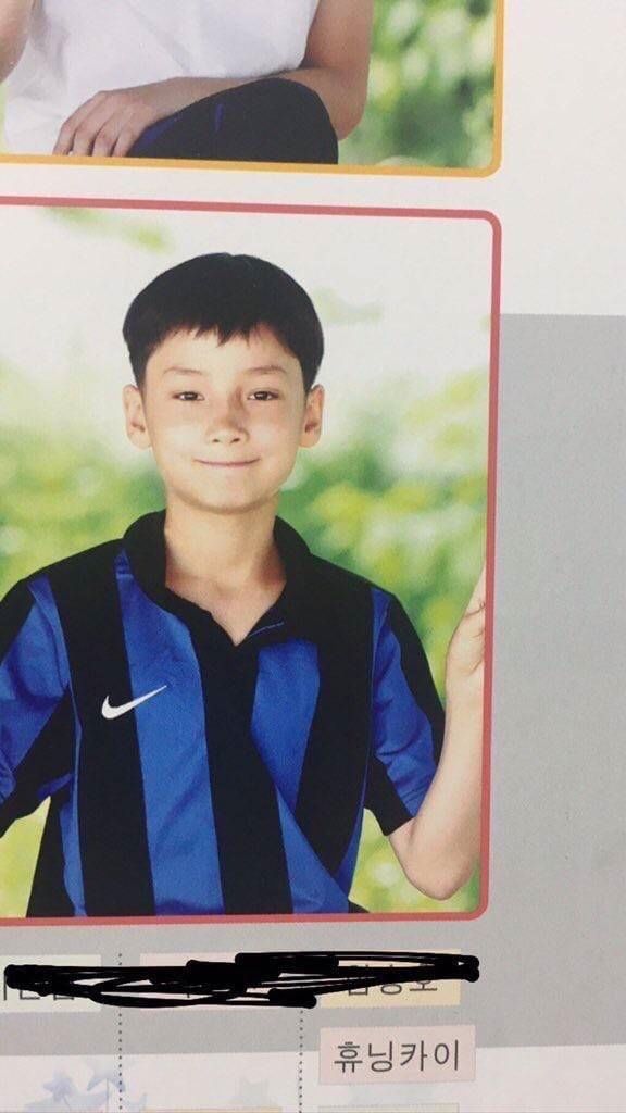 TXT_INA_Bighit's tweet photo. [OFFICIAL] 
Predebut Foto HUENINGKAI

#HUENINGKAI #TXTINDO #TXTINA #TXT #TOMORROW_X_TOGETHER #BIGHIT https://t.co/Vgk9FIn556