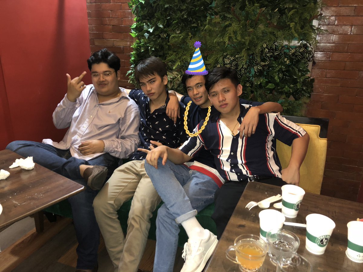TylerKierulf's tweet photo. Happy birthday @venusedmund1 stay solid and chill!! Hang soon gago miss u! https://t.co/9ZvvqXEyIk