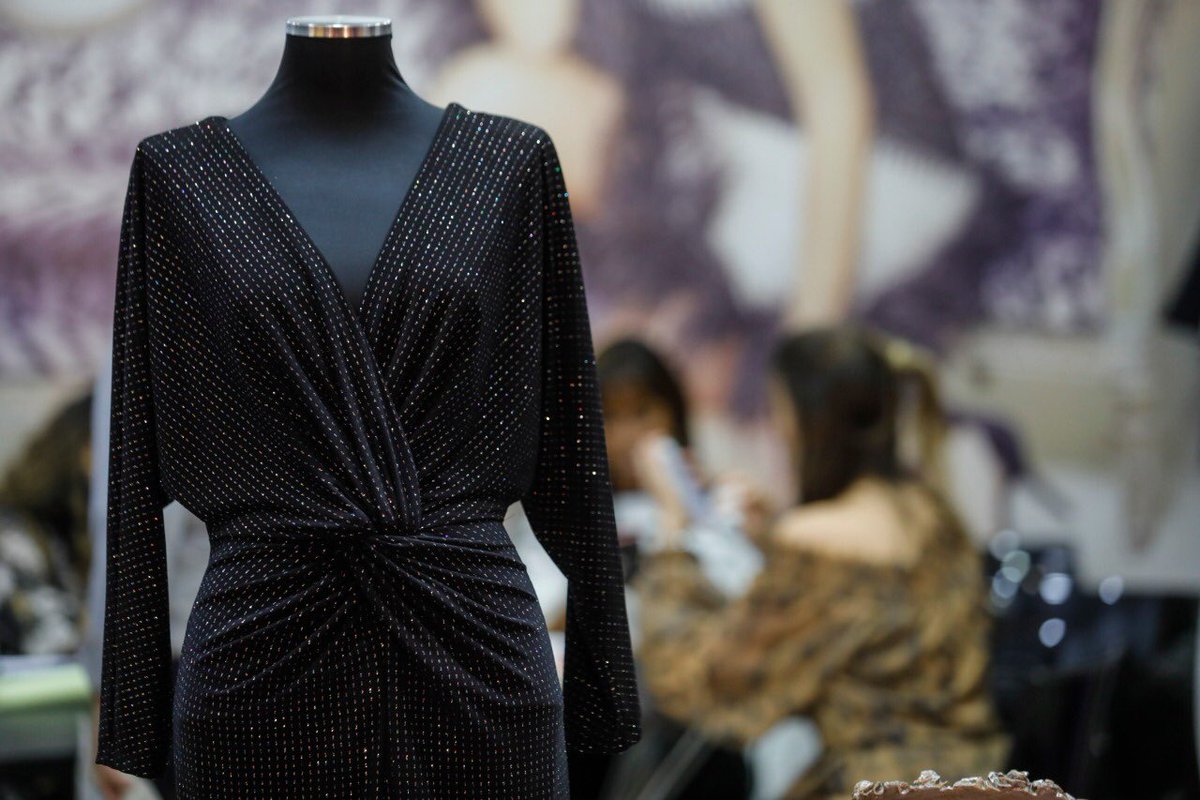 sppretaporter's tweet photo. Gostou? Tem muito mais nos corredores dos Expo Center Norte até quinta-feira, 17 de janeiro! Esperamos vocês 😉
.
.
#saopaulopretaporter #sppretaporter #moda #fashion #tendencias #trends #expositores #novidades #coleções https://t.co/nPEt74CRzc