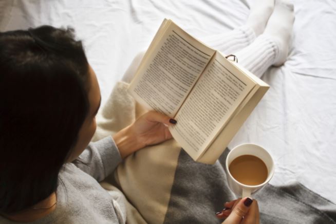 InfoFormica's tweet photo. #libri #cura #pensierostrategico  Un libro per amico: ecco come le sorie ci possono aiutare nei momenti no https://t.co/SQGmXbBRFB https://t.co/ahx8b6tYgY