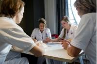 ESHPM_EUR's tweet photo. Uit de tentakels van de bureaucratische inktvis. #ESHPM-onderzoekers Lieke Oldenhof en Annemiek Stoopendaal schreven een blog als inspiratie voor advies voor de @raadRVS over anders verantwoorden #regeldruk https://t.co/9mgvSN9b4p https://t.co/1saWXwidZw
