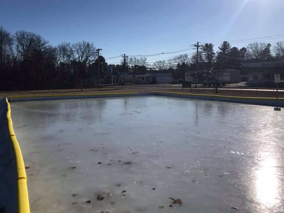 BillericaRec's tweet photo. We are excited to announce that Mother Nature has finally cooperated and our ice rink is officially open for skating! It is located on our field at 248 Boston Road. Skate hours are dawn to dusk. We hope to see you on the ice soon!! #FunInBillerica https://t.co/RE1JwcI4kd