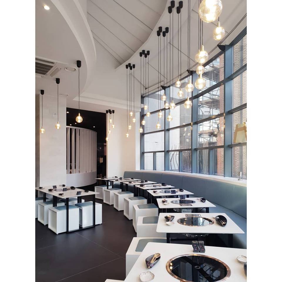 Lapitec's tweet image. Simya, the Authentic Korean restaurant group, have now opened their Hammersmith branch which features these beautiful and unique #Lapitec table tops with built in hot plates....
simyas.com
Designed by Atelier Chang
atelierchang.com
facebook.com/AtelierChang/p…