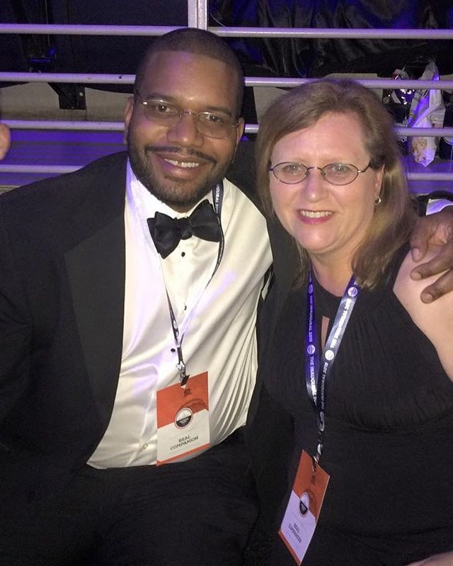 KennyRayLewis's tweet photo. This is a picture from Governor Nathan Deal’s Inauguration back in 2012. We played before Alan Jackson! Great times! 🤠
#nathandeal #sandradeal #alanjackson #newnanga #katiedeal #livemusic https://t.co/G5nzxIlGaj https://t.co/NJMVyjli0R